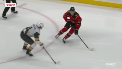 Cozens inscrit son deuxième du match