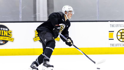 Hagens_James_2025DevCamp_11_Credit David Le-Boston Bruins