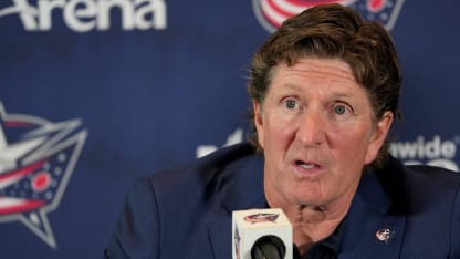 Mike Babcock resigns as Columbus Blue Jackets coach