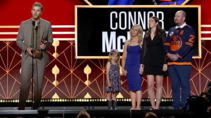McDavid with Selter family at NHL Awards