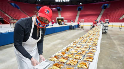 The Canadiens, IGA, and Bell Centre chefs give back