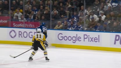 Nylander pangar in 3-3