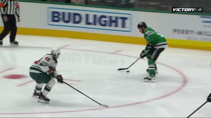 MIN@DAL: Robertson scores goal against Calvin Petersen