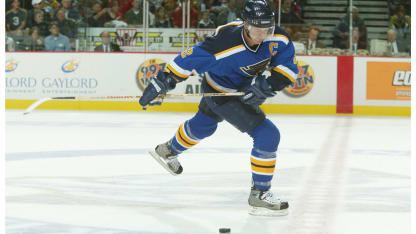 MACINNIS_AL_8448960_2003_STL_2568x1444