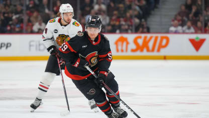 Blackhawks edge Senators in OT