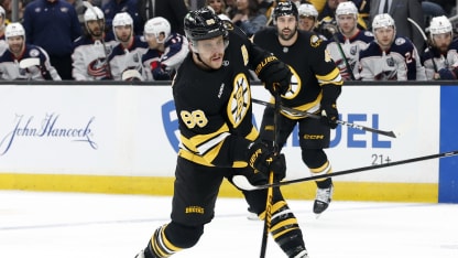 Pastrňák hned po olympiádě bodoval