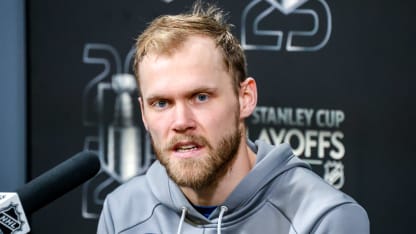 Tri otázky pred sezónou 2025-26 Carolina Hurricanes