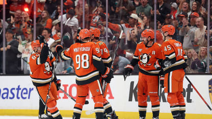 Highlights: Ducks Rout Sharks, 6-1