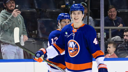 Formbesked från Emil Heineman trots förlust för New York Islanders