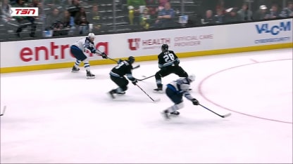 WPG@UTA: Barron scores goal against Karel Vejmelka