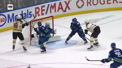 Pastrnak et Geekie s'unissent