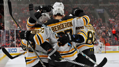 Bruins-Beat-Flyers