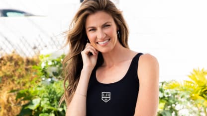 Erin_Andrews_NHL_Wear