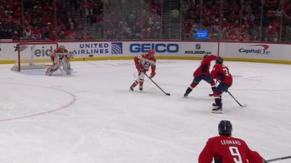 ANA@WSH: Sourdif has a hat trick against the Ducks