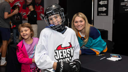 Sirens Pick Meets Jersey Girls Hockey Club