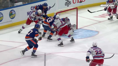 NYR@NYI: Lee scores goal against Igor Shesterkin