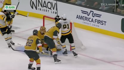 Mantha prépare le but de Kindel