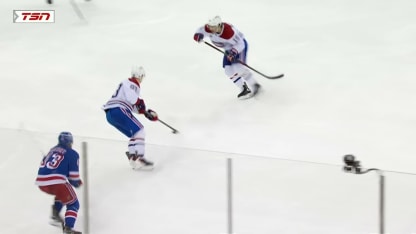 MTL@NYR: Newhook scores goal against Igor Shesterkin