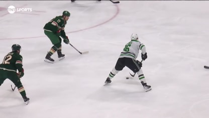 Robertson trouve l'ouverture