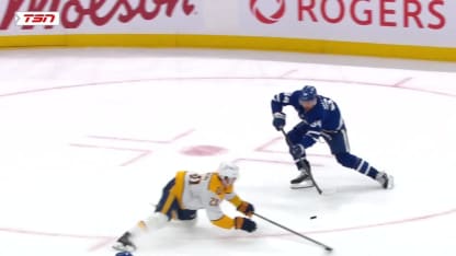 NSH@TOR: Matthews scores goal against Justus Annunen