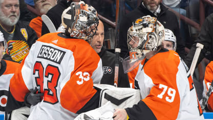 PHI Ersson leaves due to Dehydration in game vs VAN