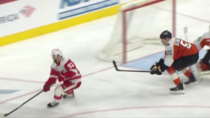 DET@PHI: DeBrincat scores goal against Samuel Ersson