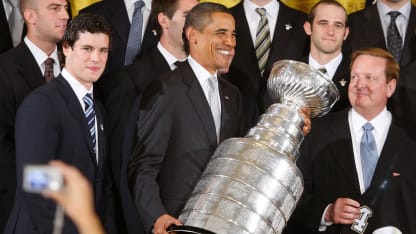 Obama_Penguins_2009Cup