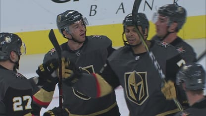 Reaves' tip-in from in front