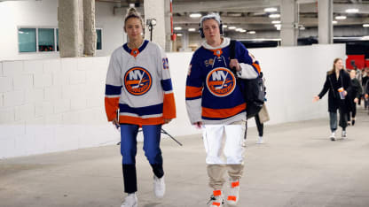 PWHL New York with Islanders jerseys