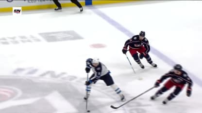 WPG@CBJ: Connor scores goal against Jet Greaves