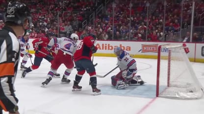 NYR@WSH: McMichael scores goal against Jonathan Quick