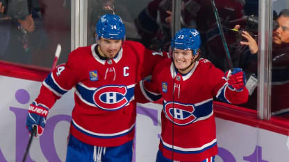 Caufield reçoit la coupe Molson pour novembre