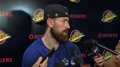 POSTGAME | Hronek vs. Bruins