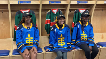 Ice Lionesses in Locker Room