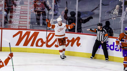 DET@MTL: Raymond scores goal against Jacob Fowler