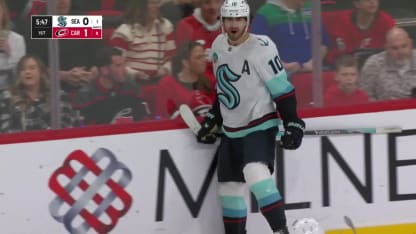 Beniers starts off Kraken