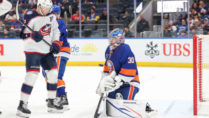 Sorokin blanks Blue Jackets