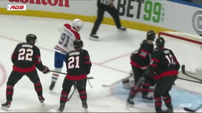 Kapanen napauttaa Newhookin syötöstä