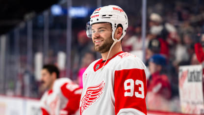 DET@WPG: DeBrincat scores empty-net goal