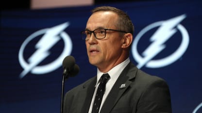 Yzerman-Lightning_2568x1444