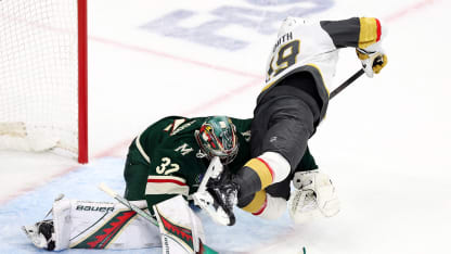 Gustavsson étend la jambière