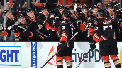 quotes_mediawall_110416vsARI