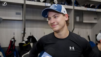 Yanni Gourde | Pregame at Philadelphia Flyers