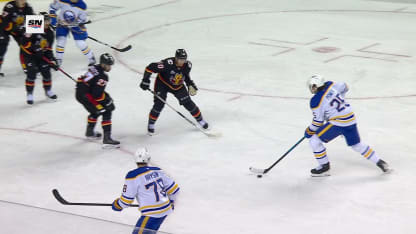 Compher nourrit van Riemsdyk pour ouvrir la marque