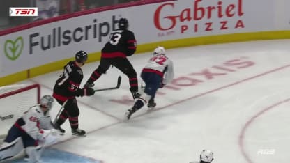 WSH@OTT: Perron marque un but contre Logan Thompson