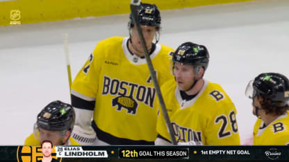 WSH@BOS: Lindholm scores empty-net goal