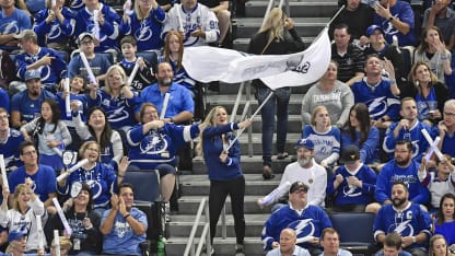Tampa_fans