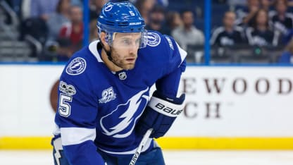 Dan_Girardi_Facing_Rangers