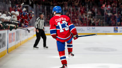 Caufield laukoo johtomaalin