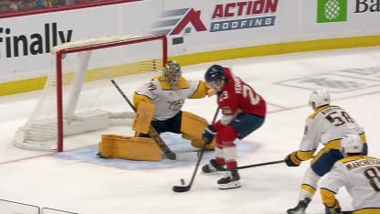 Saros étire la jambière contre Verhaeghe